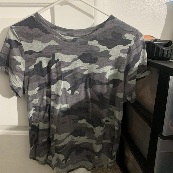 EVERYWHERE TEE CAMO PRINT - Picture 1 of 2